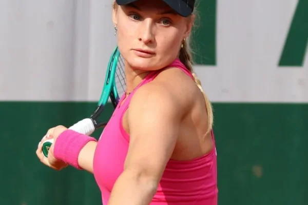 Yastremska Favored Over Li in Linz: Ukrainian's Consistency Edges American's Upside