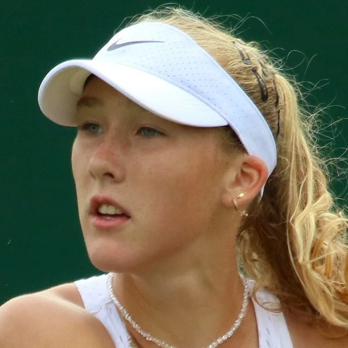 Andreeva vs Mboko: Can the Rising Russian Teenager Upset the Experienced Challenger?