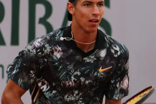 Popyrin Favored Over Tiafoe in Houston: Form, Surface Mastery, and Head-to-Head Edge